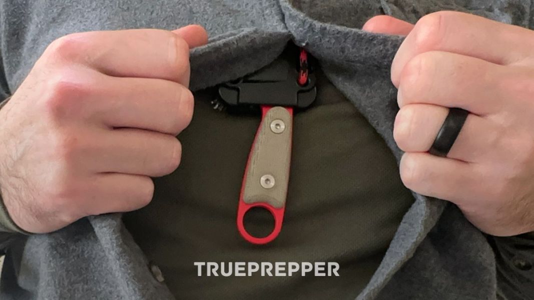 Sean's ESEE Izula Neck Knife Hidden and Concealed under an Overshirt