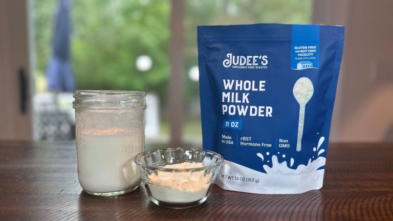 Best Powdered Milk for Long-Term Food Storage | TruePrepper